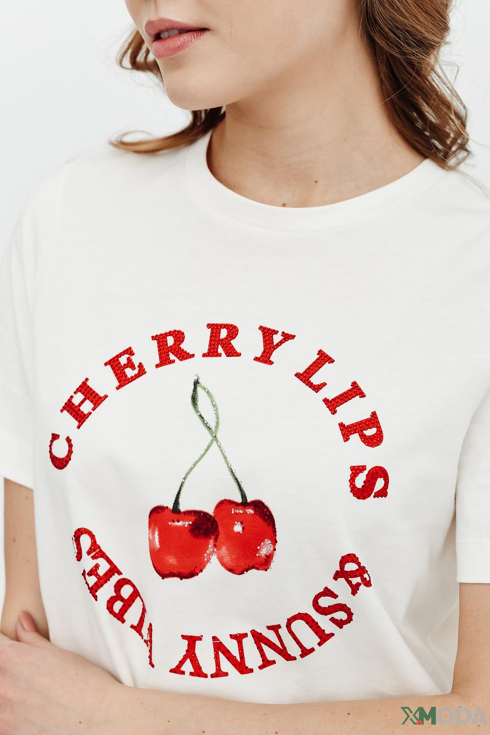 Футболка Rich and Royal с вишнями