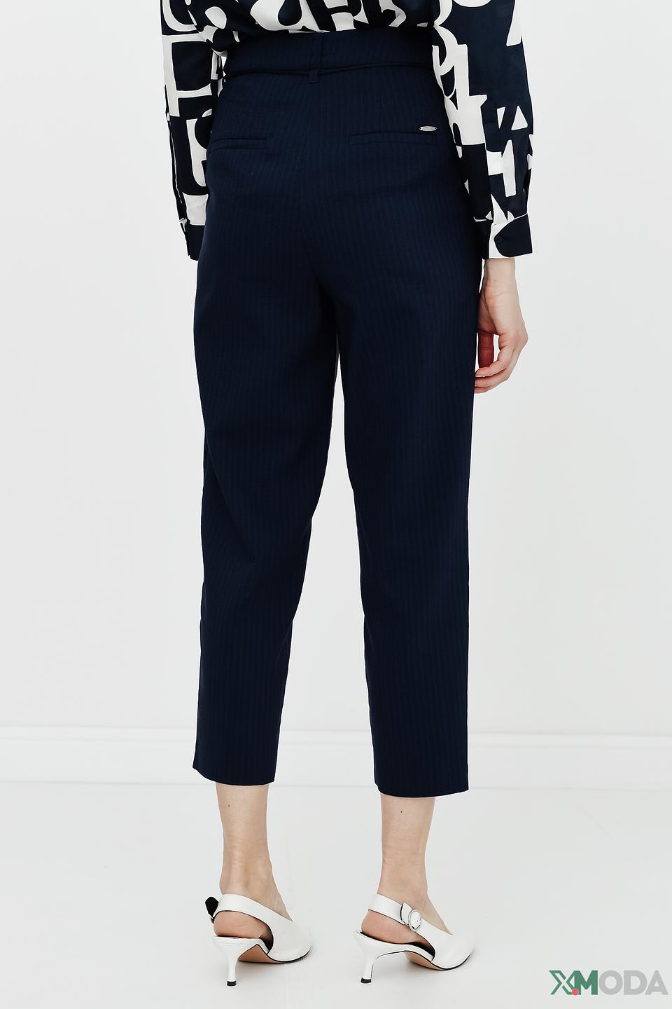 Брюки классические Betty and Co темно-синие