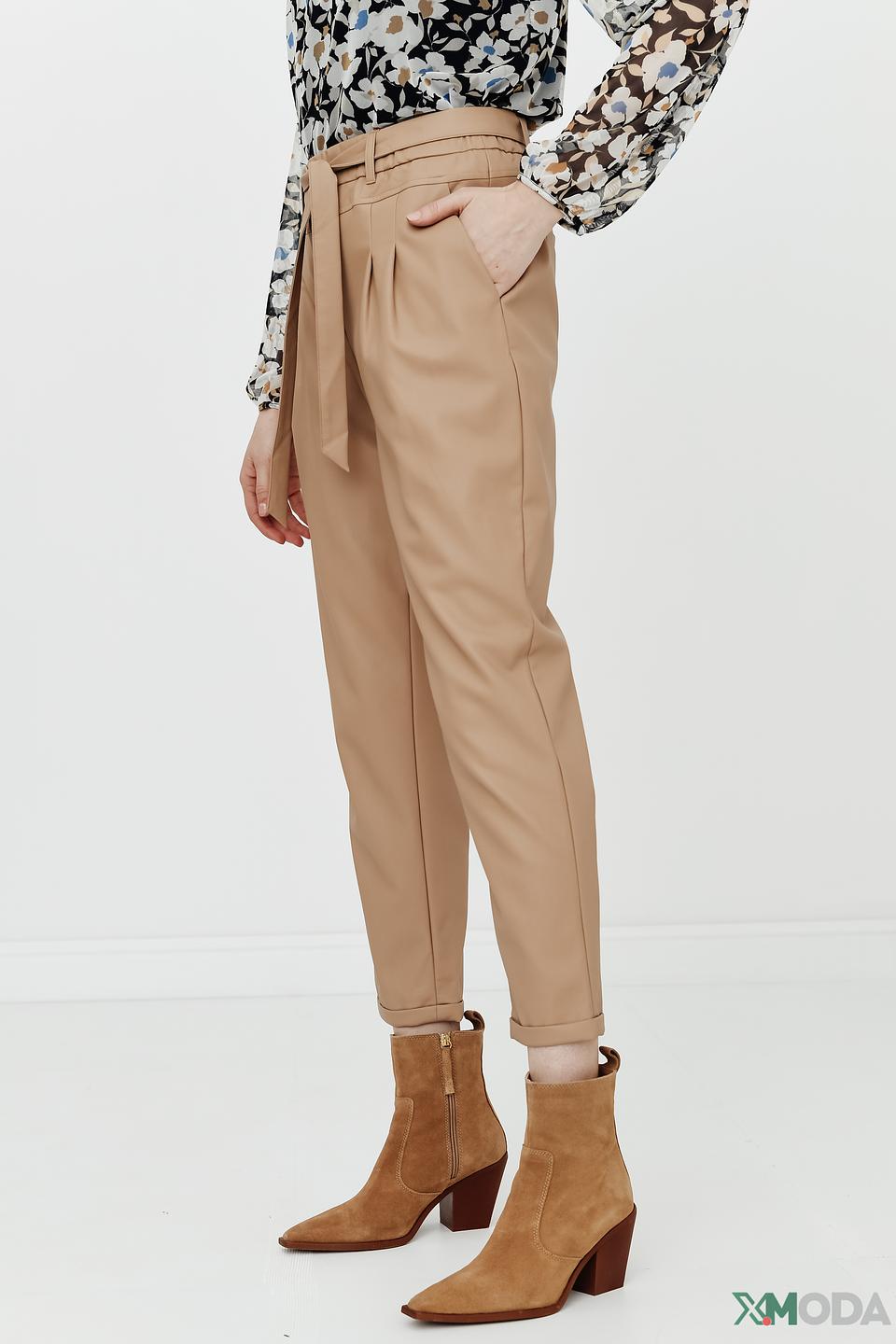 Брюки Betty and Co с поясом бежевые