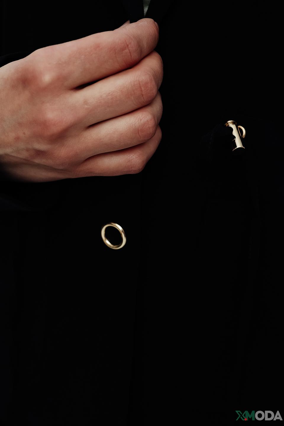 Жакет Betty Barclay чёрный приталенный