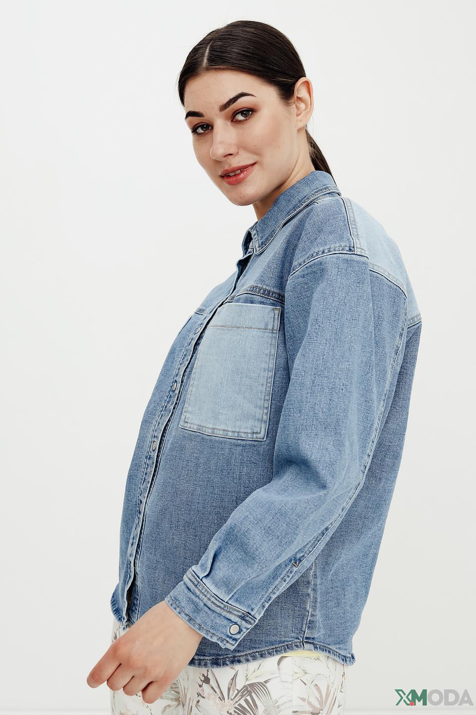 Рубашка UNQ джинсовая с карманами голубая