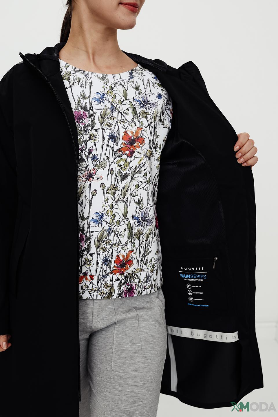 Плащ Bugatti чёрный с надписями