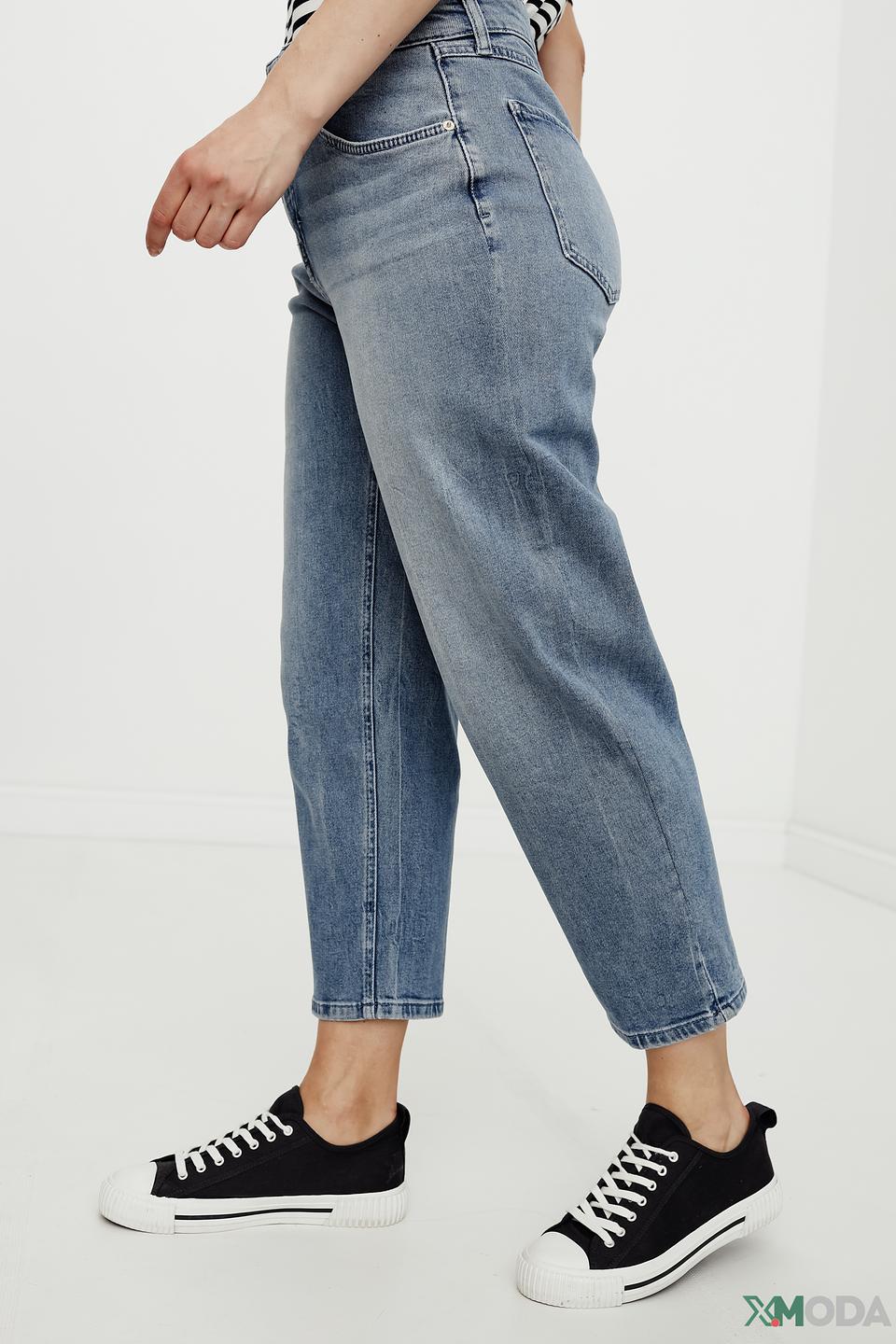 Джинсы MAC mom fit голубые