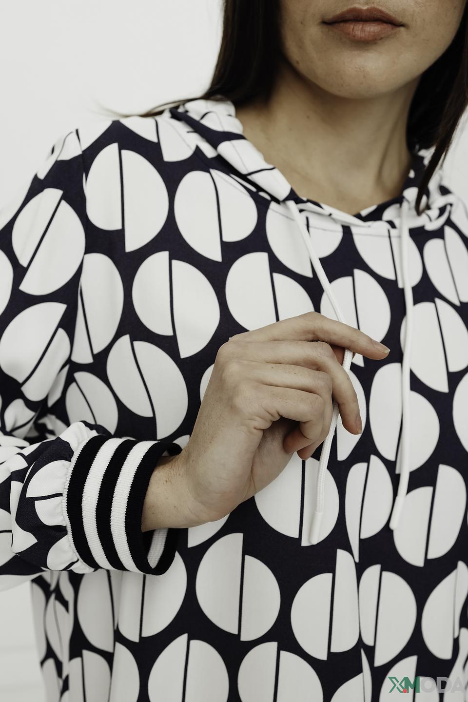 Блуза Tuzzi с капюшоном в горошек