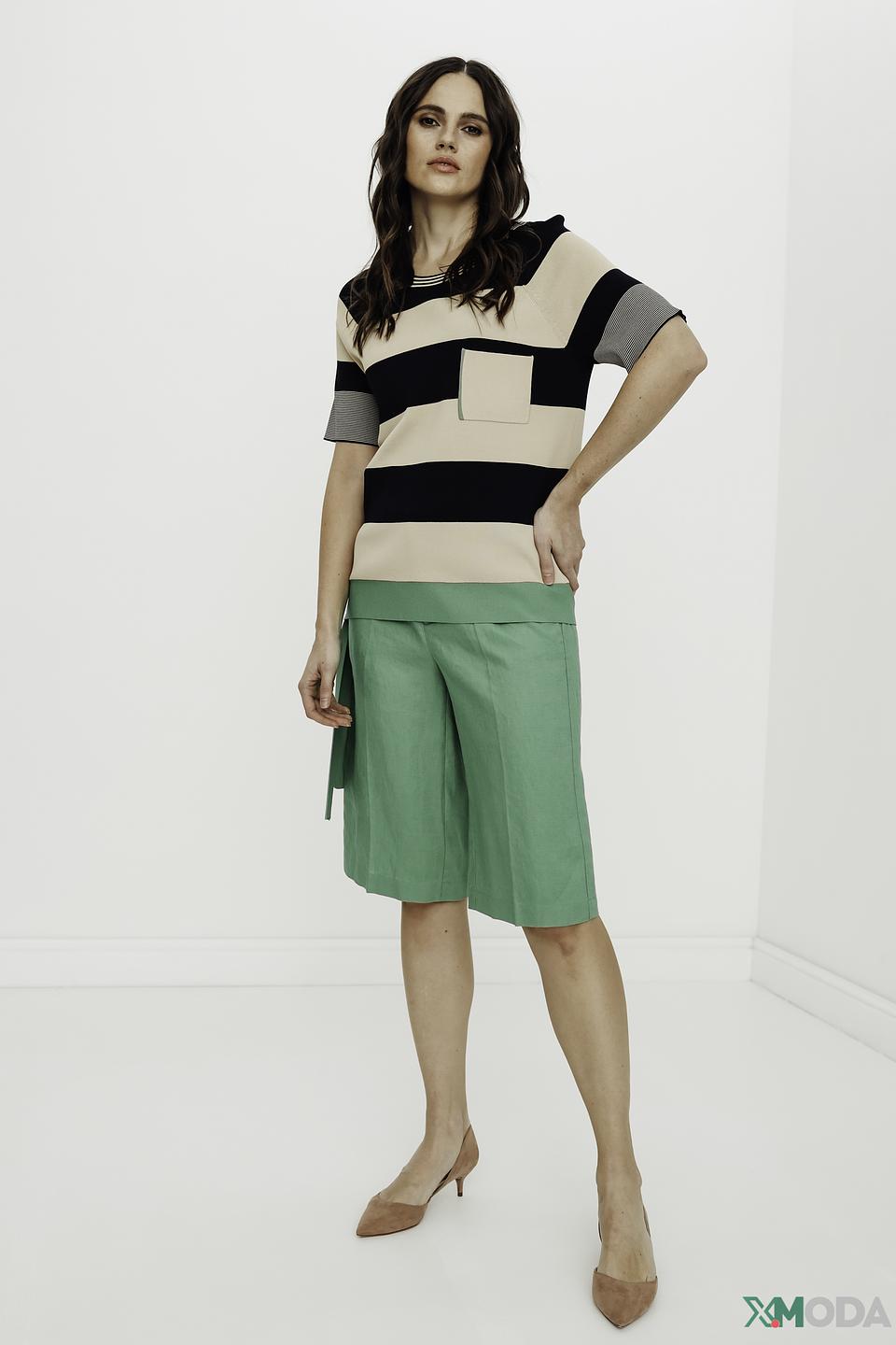 Пуловер Oui в полоску бежевый