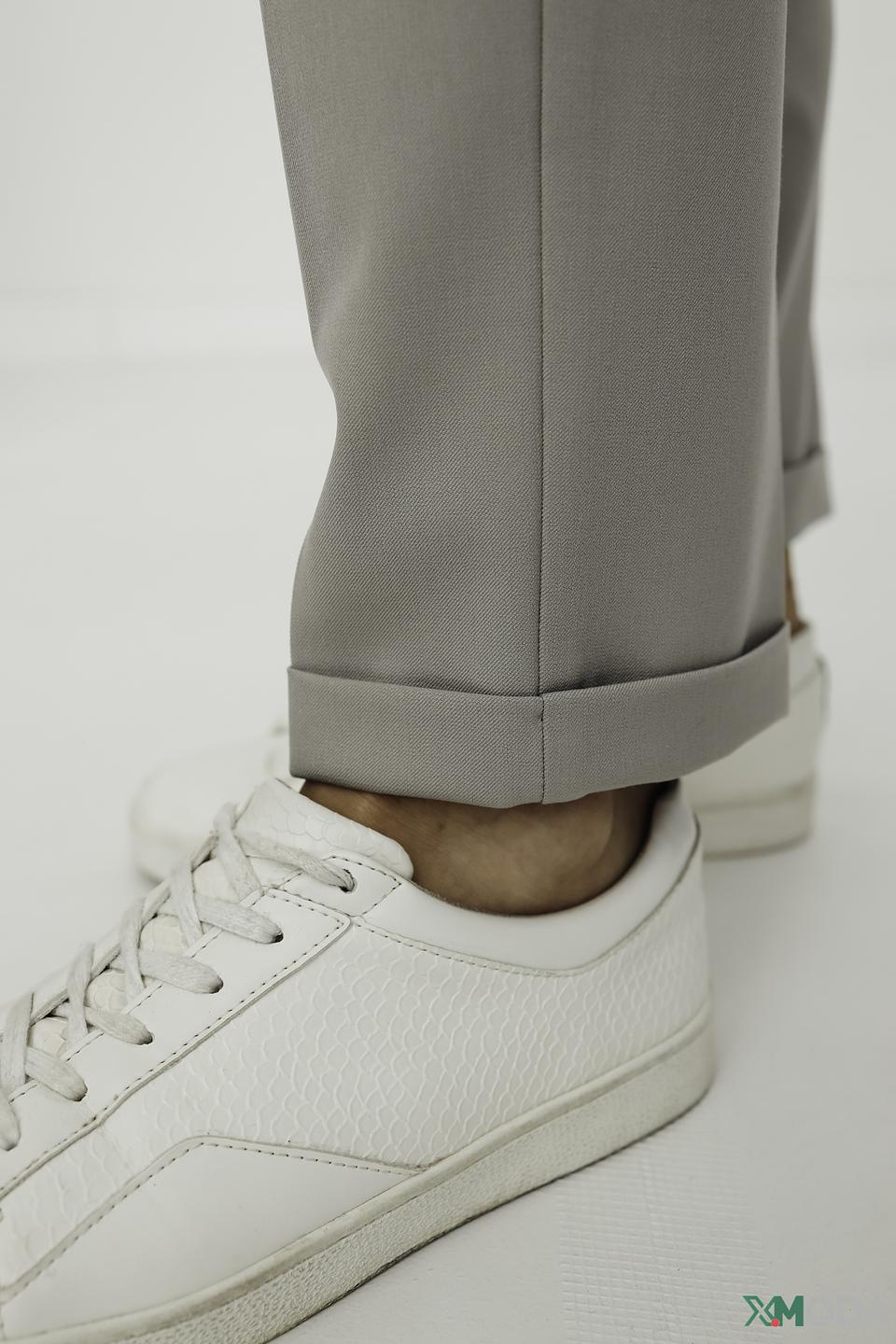 Брюки Eugen Klein серые с манжетами