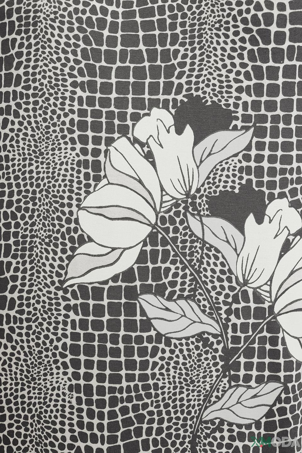 Футболка Eugen Klein с принтом