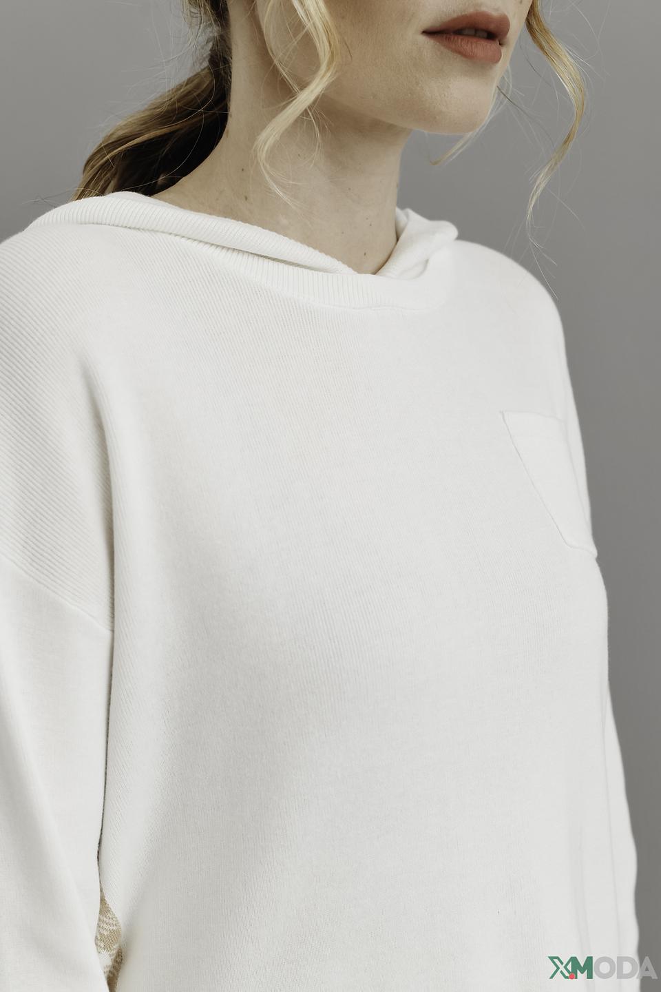Пуловер Oui с капюшоном белый