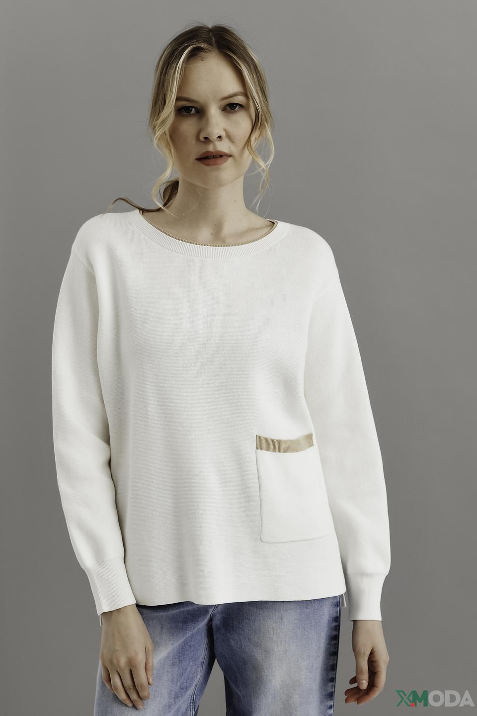 Пуловер Oui с карманом молочный