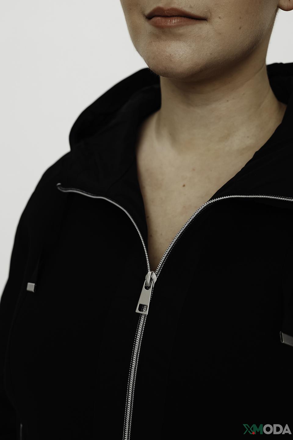 Куртка Lebek чёрная с капюшоном