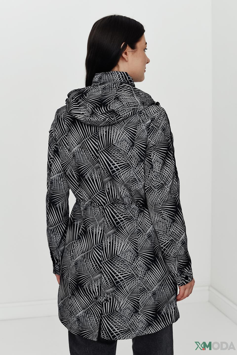 Куртка District с геометрическим принтом