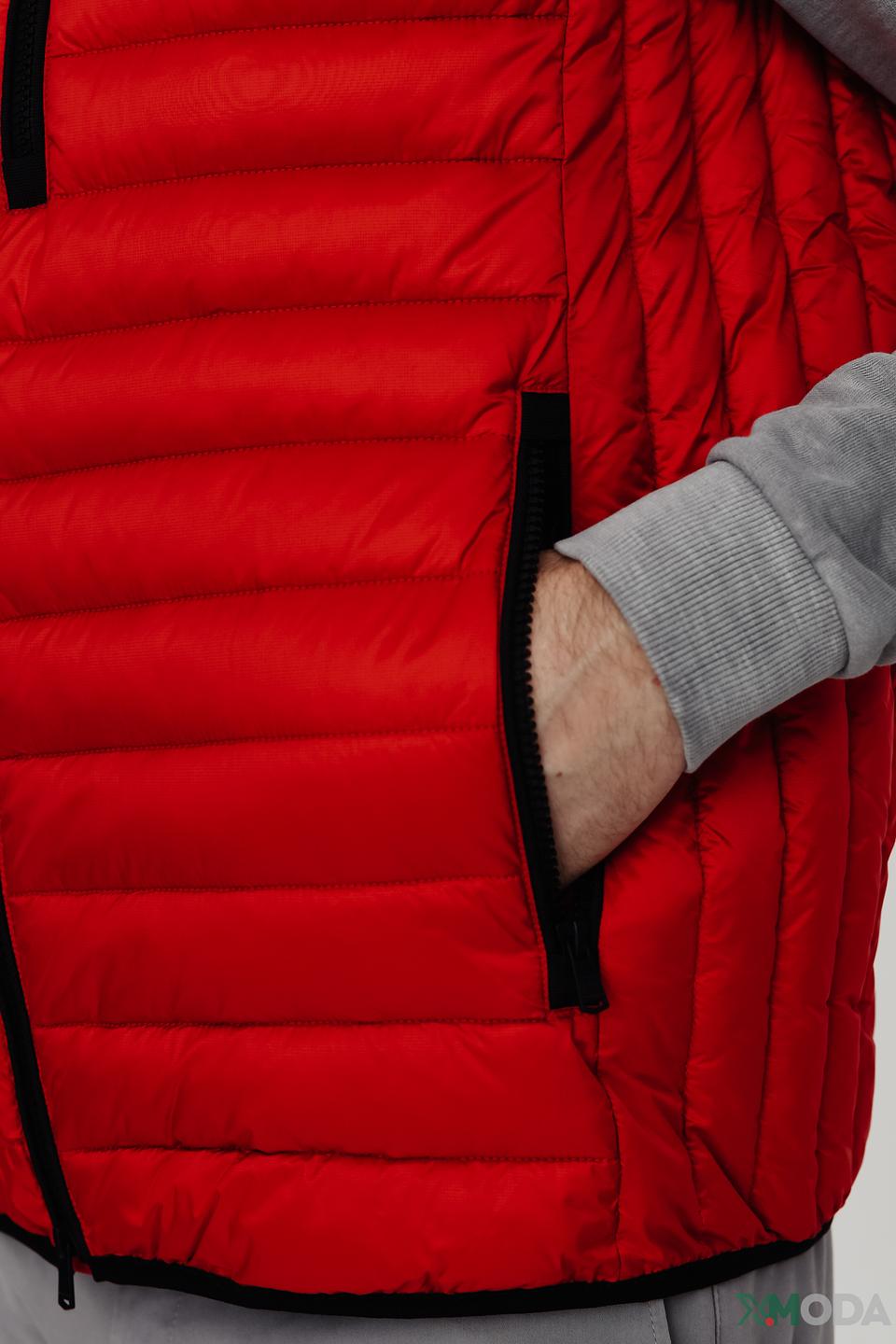 Жилет Casa Moda стеганый красный