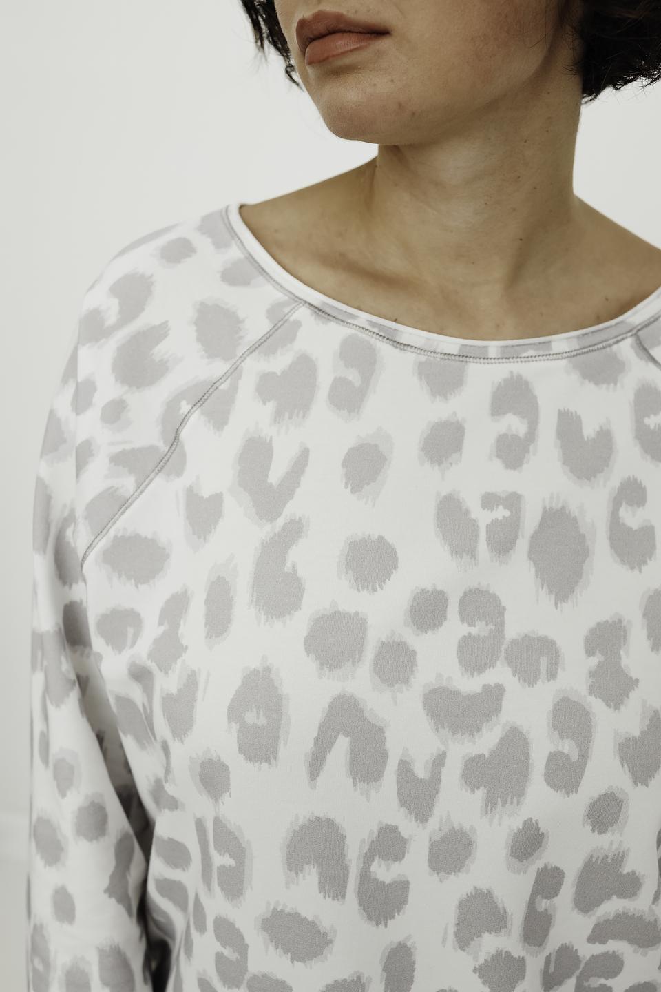 Пуловер Monari с леопардовым принтом