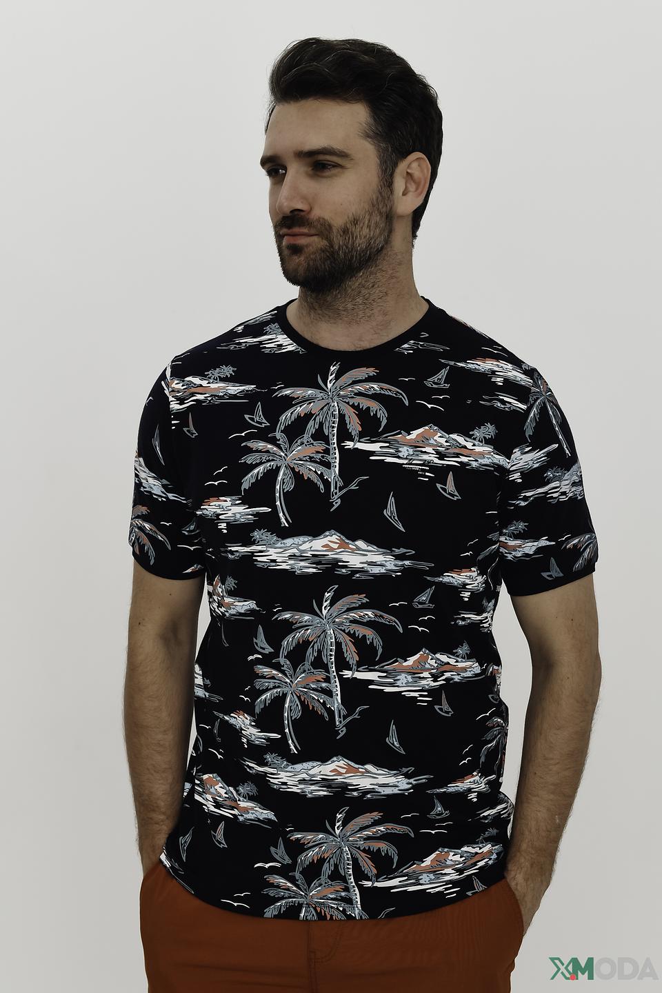Футболка Monte Carlo с тропическим принтом