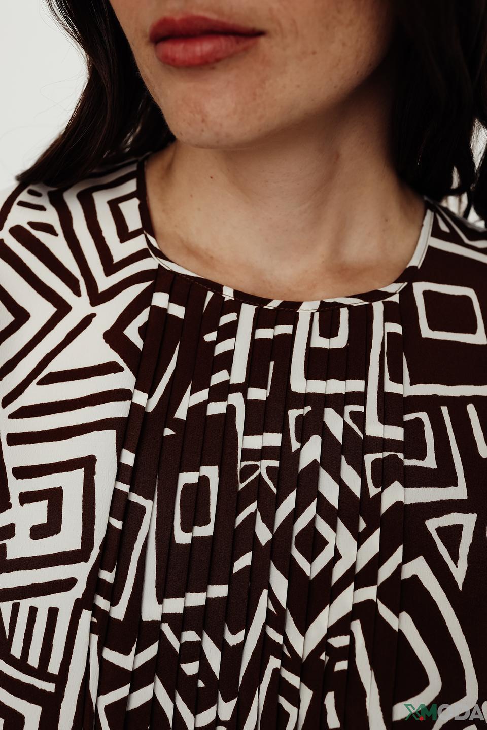 Блуза Manila Grace с геометрическим принтом
