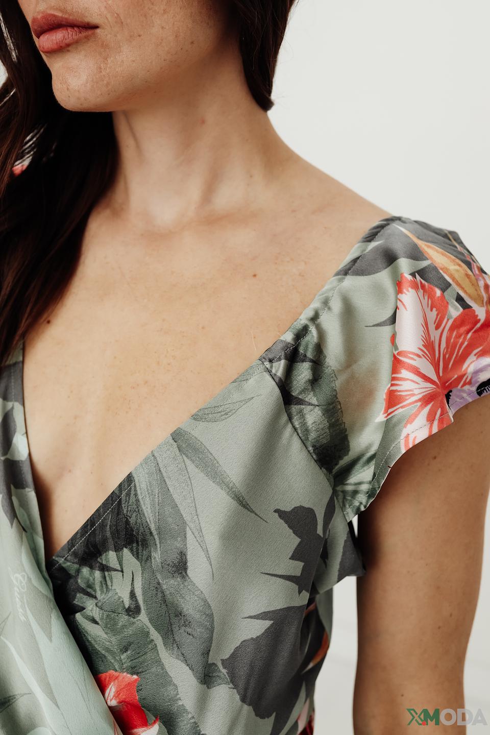 Платье Guess с цветочным принтом