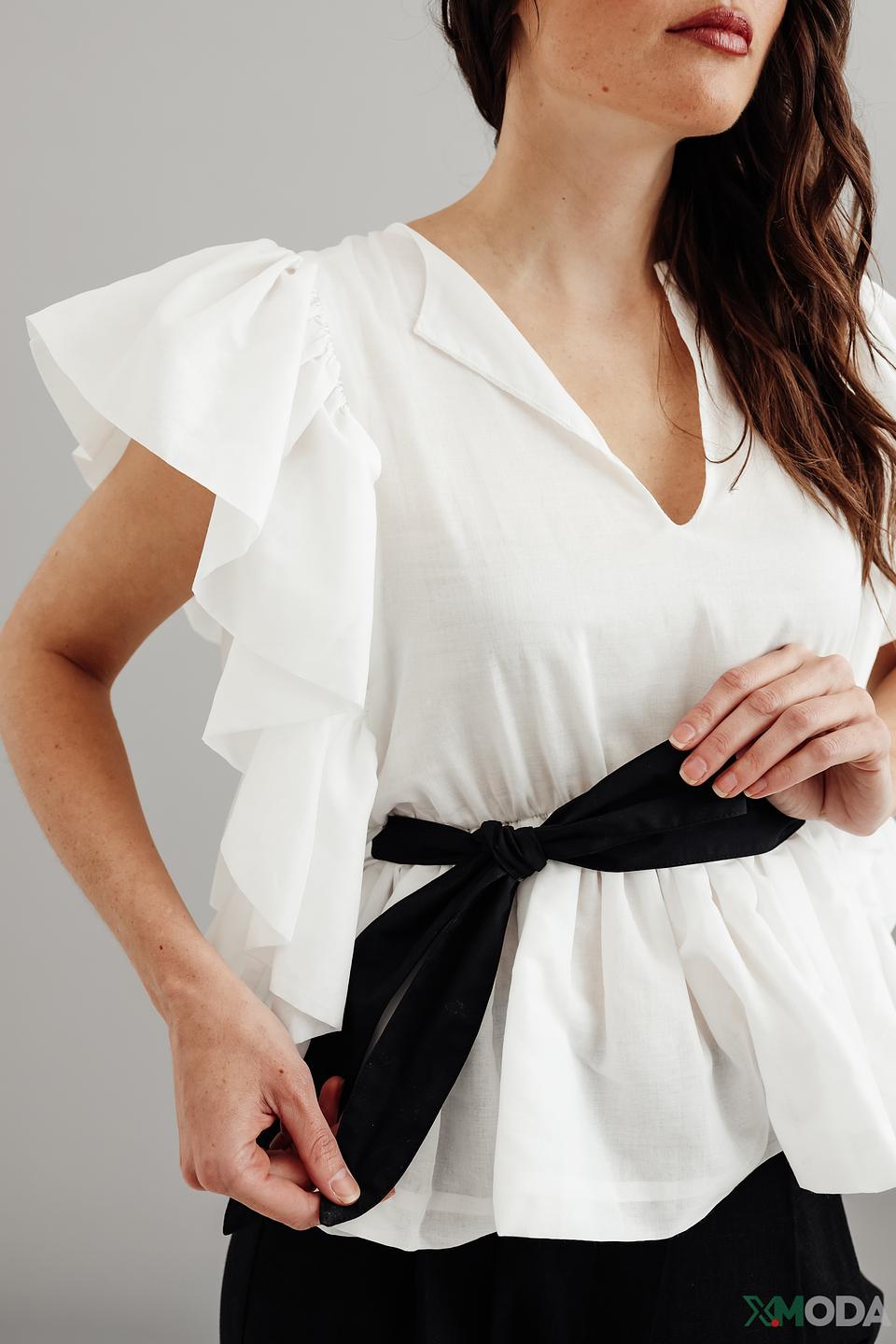 Блуза Kaos с воланами белая