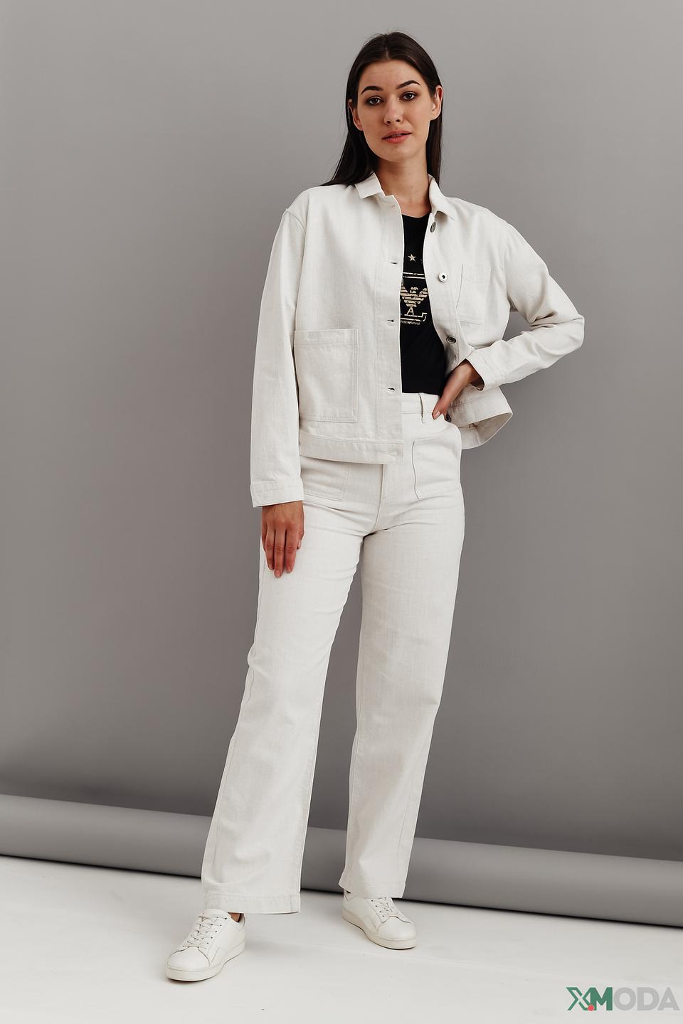 Куртка Emporio Armani женская белая