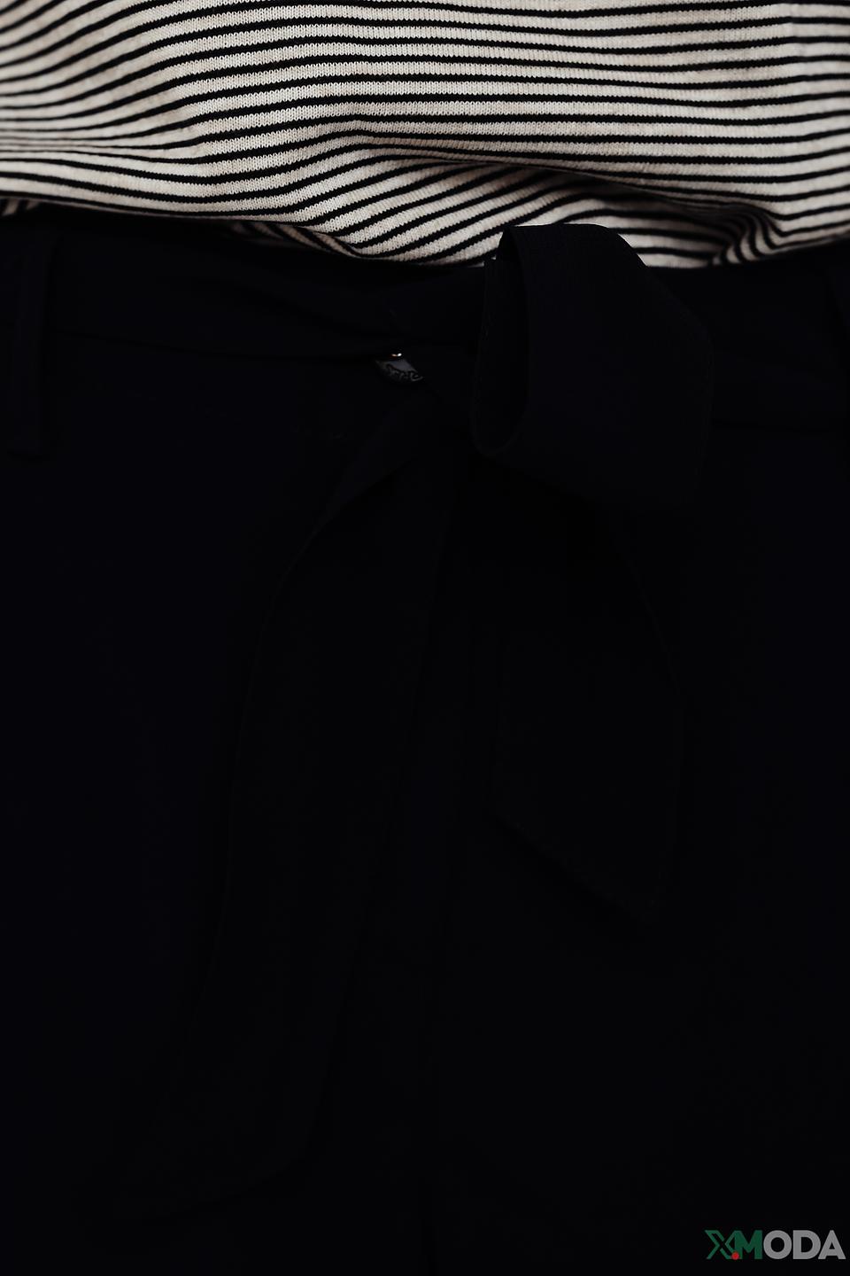 Капри Zerres с поясом темно-синие