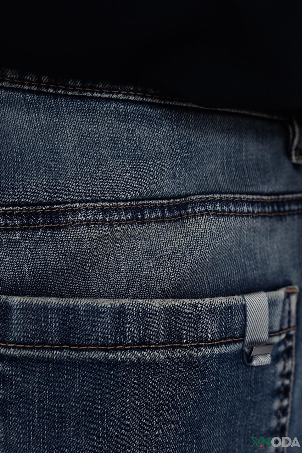 Джинсы Luisa Cerano с потертостями