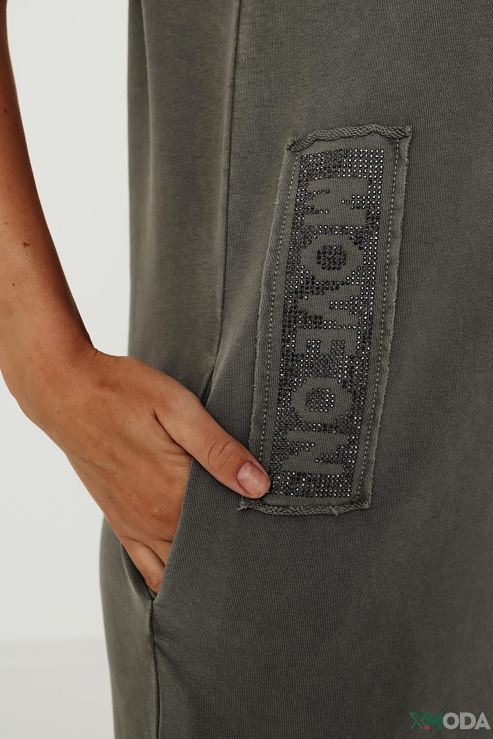 Платье Monari хаки с декором