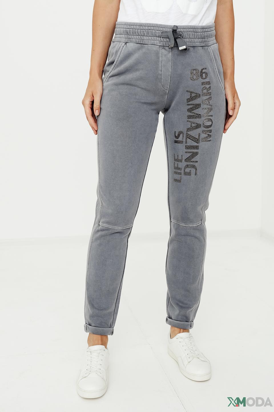 Брюки Monari серые с принтом