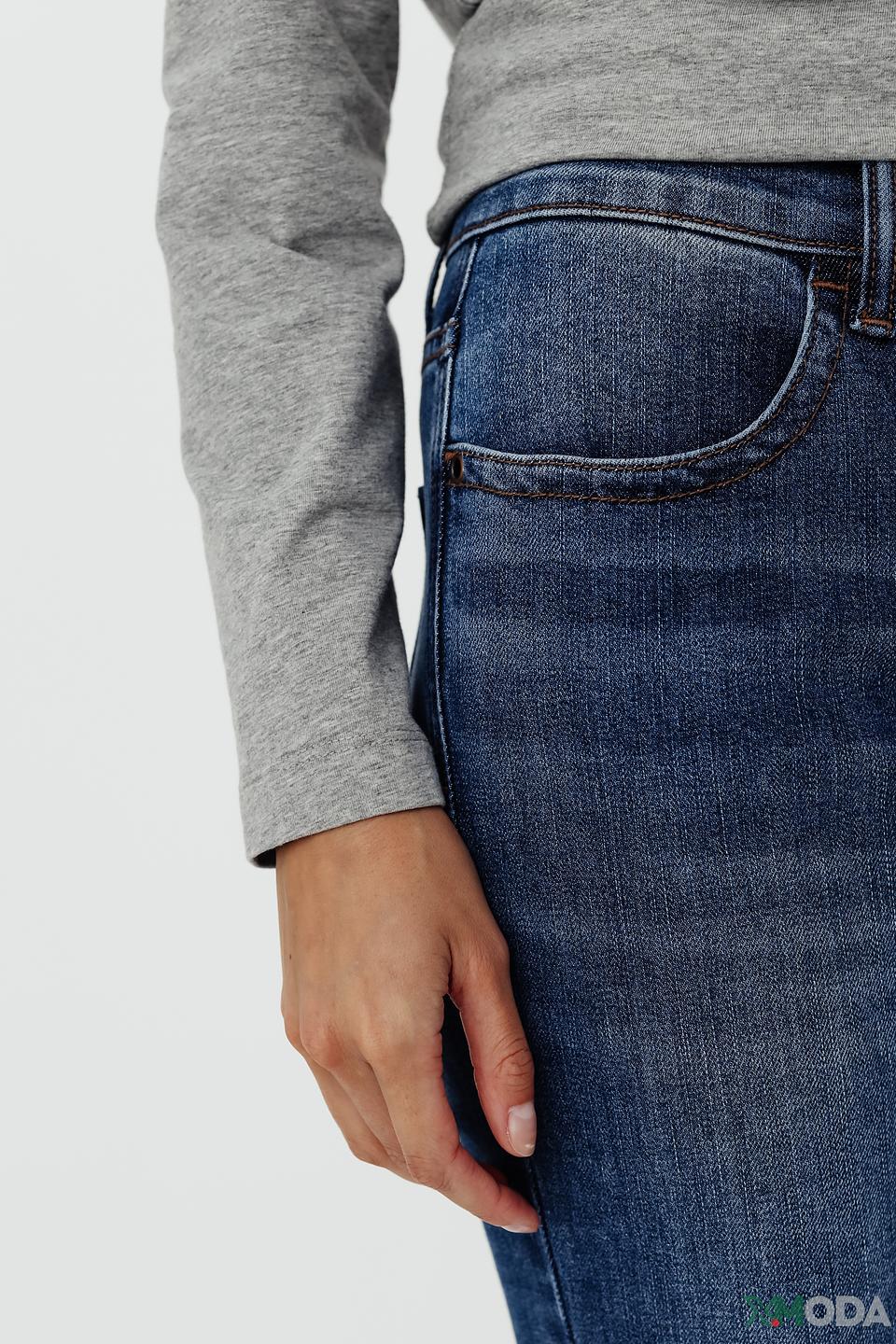 Джинсы Pezzo с потертостями