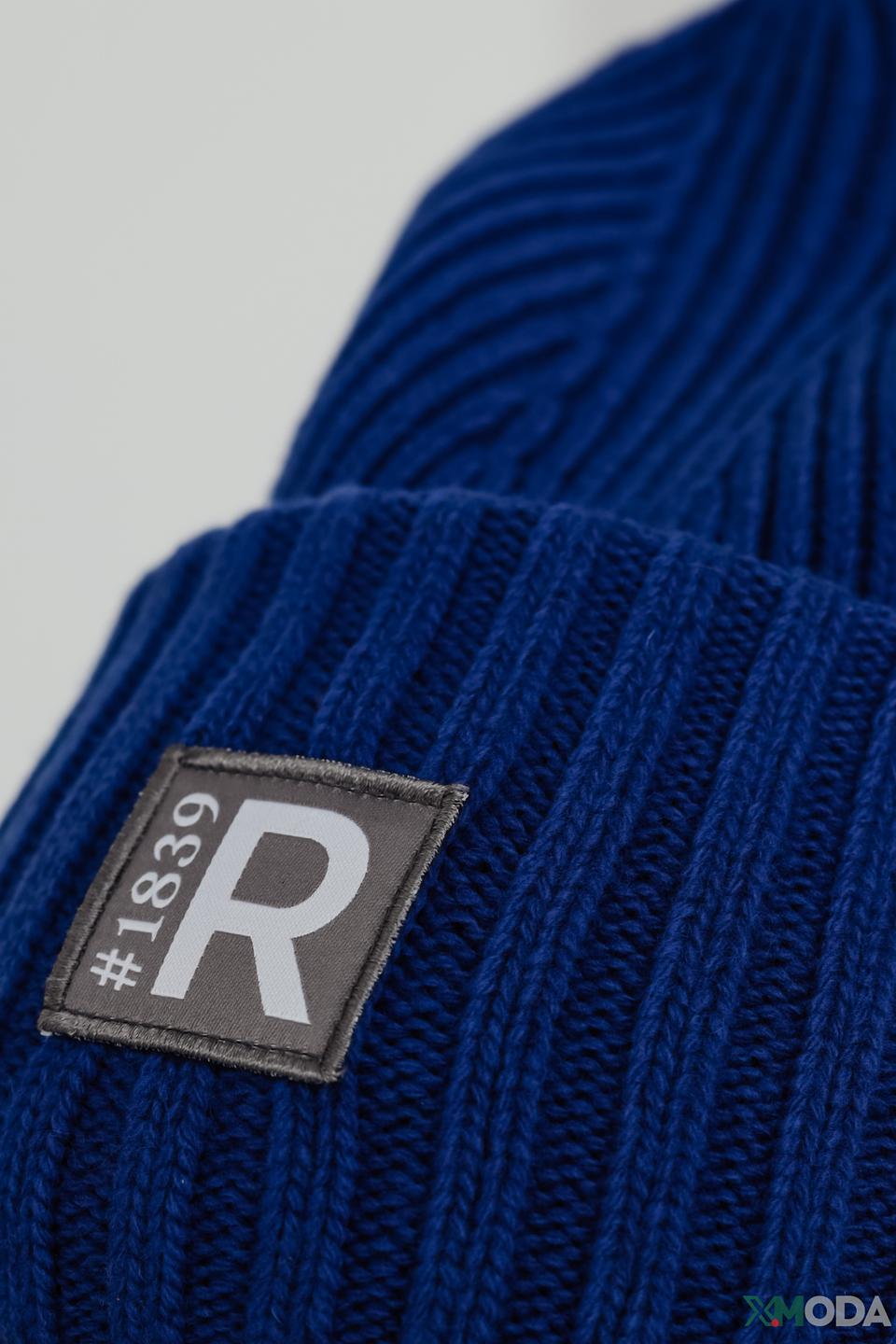 Шапка Roeckl синяя с логотипом