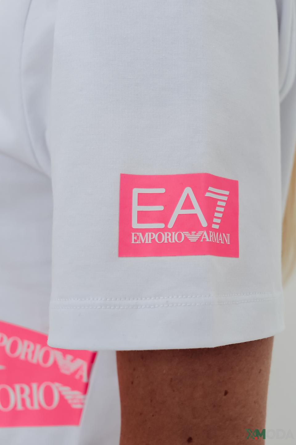 Футболка EA7 жен. с логотипом