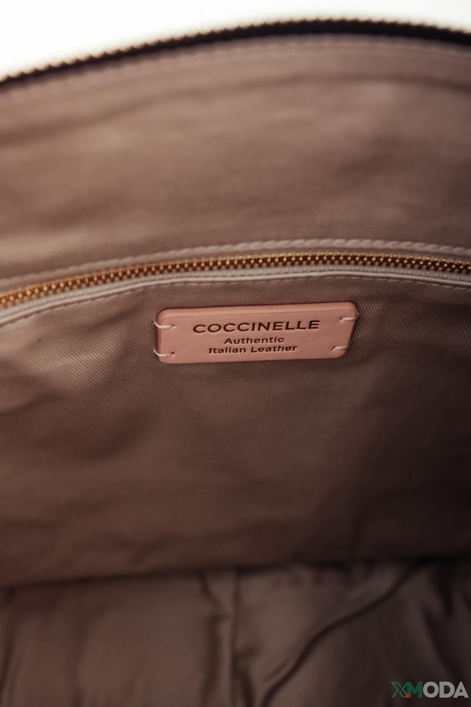 Сумка Coccinelle замшевая синяя