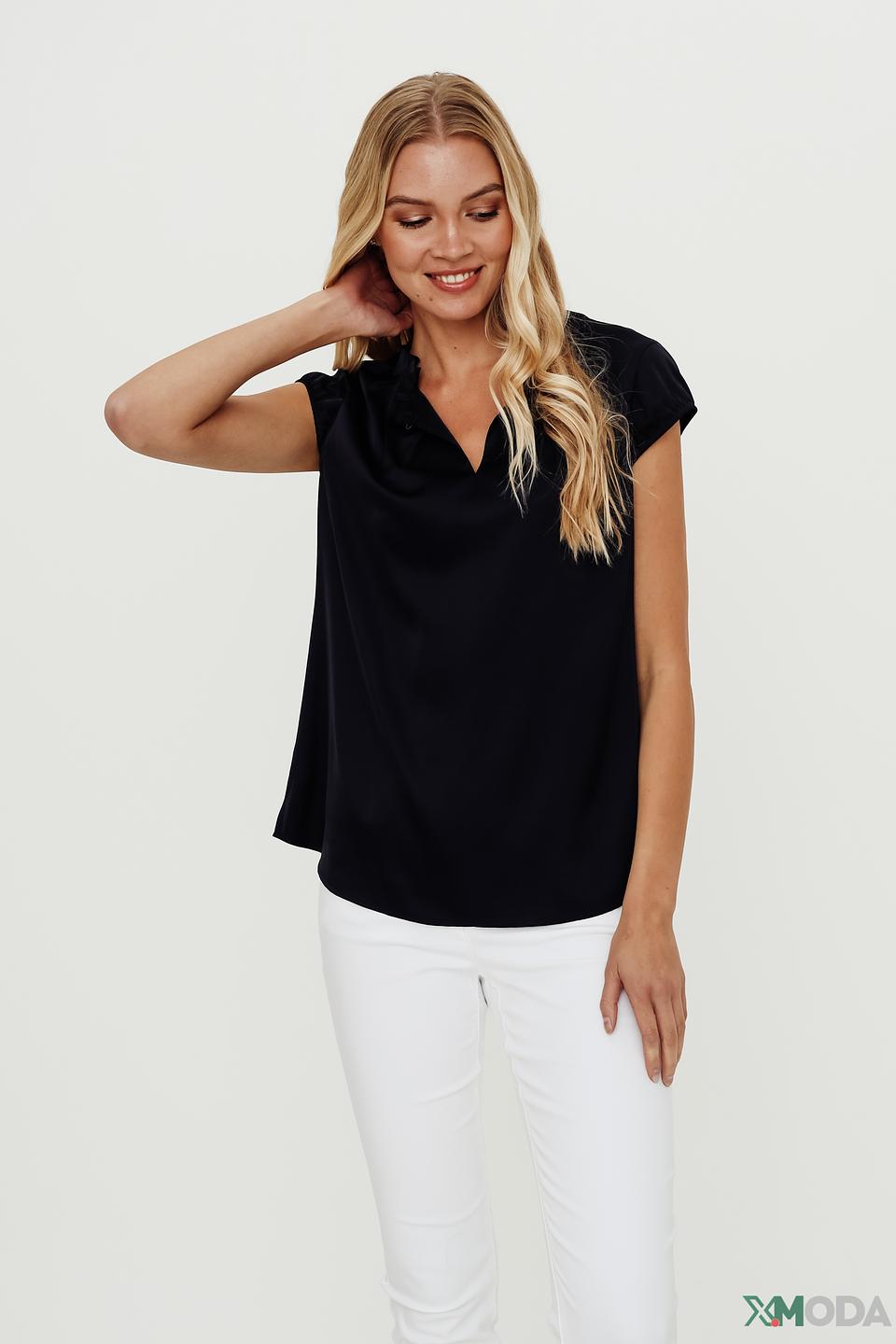 Блуза Comma чёрная с воротником