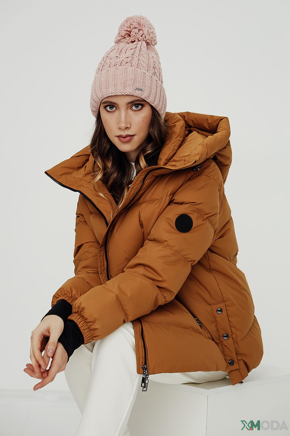 Шапка Wegener с помпоном пудрово-розовая