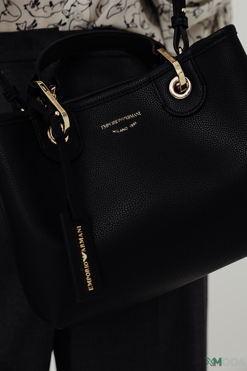 Сумка Emporio Armani чёрная