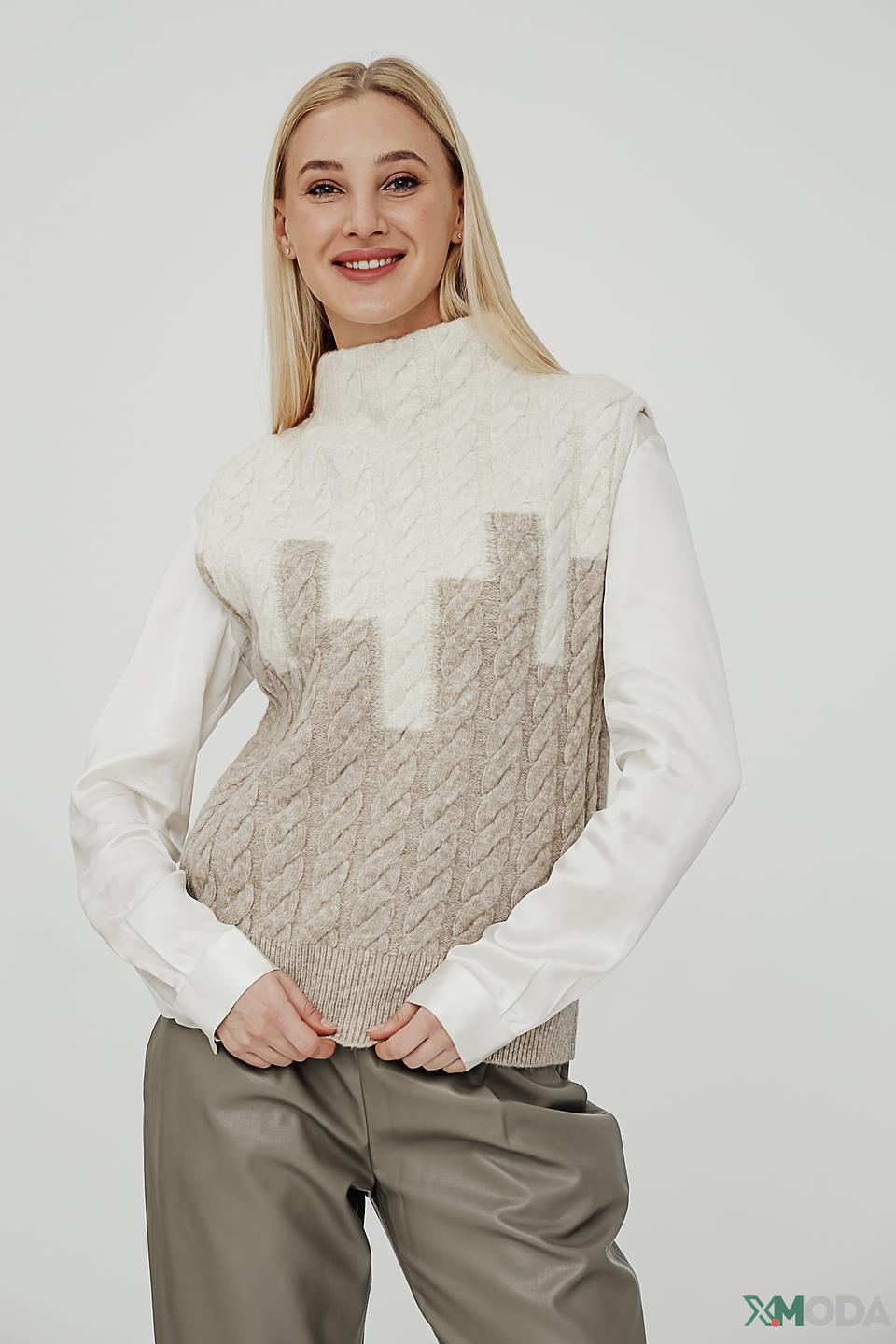 Жилет Monari с косами бежевый