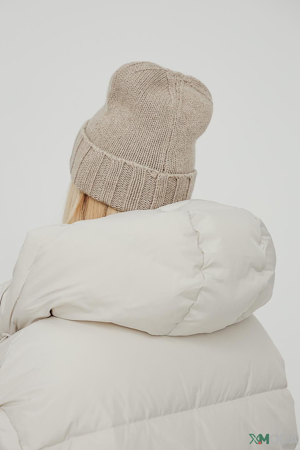 Шапка Emporio Armani бежевая