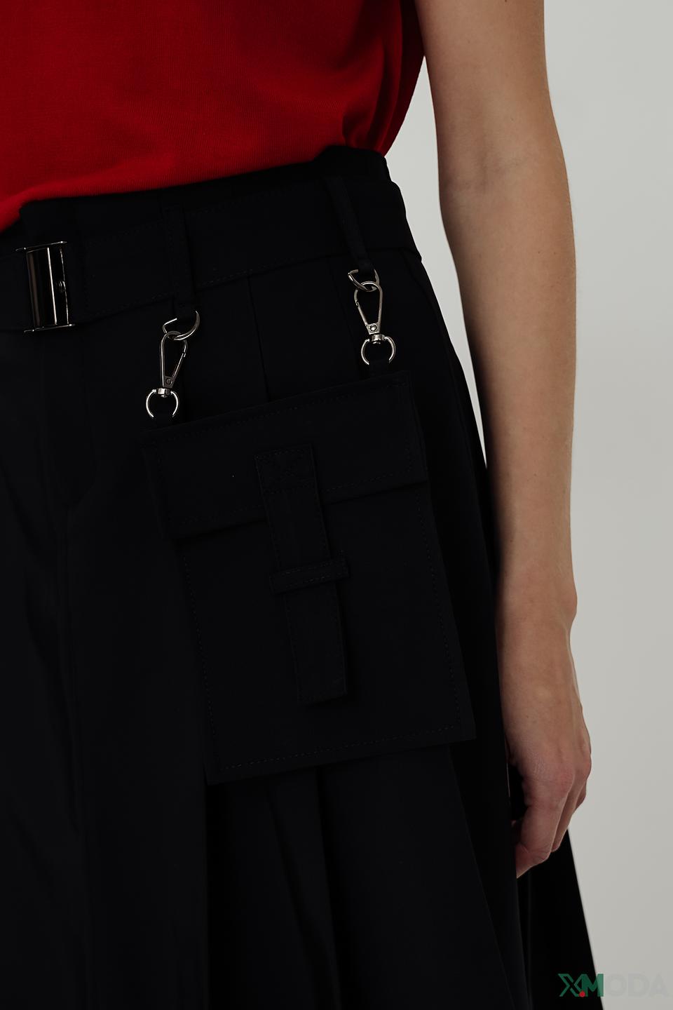 Юбка Monari чёрная с карманами