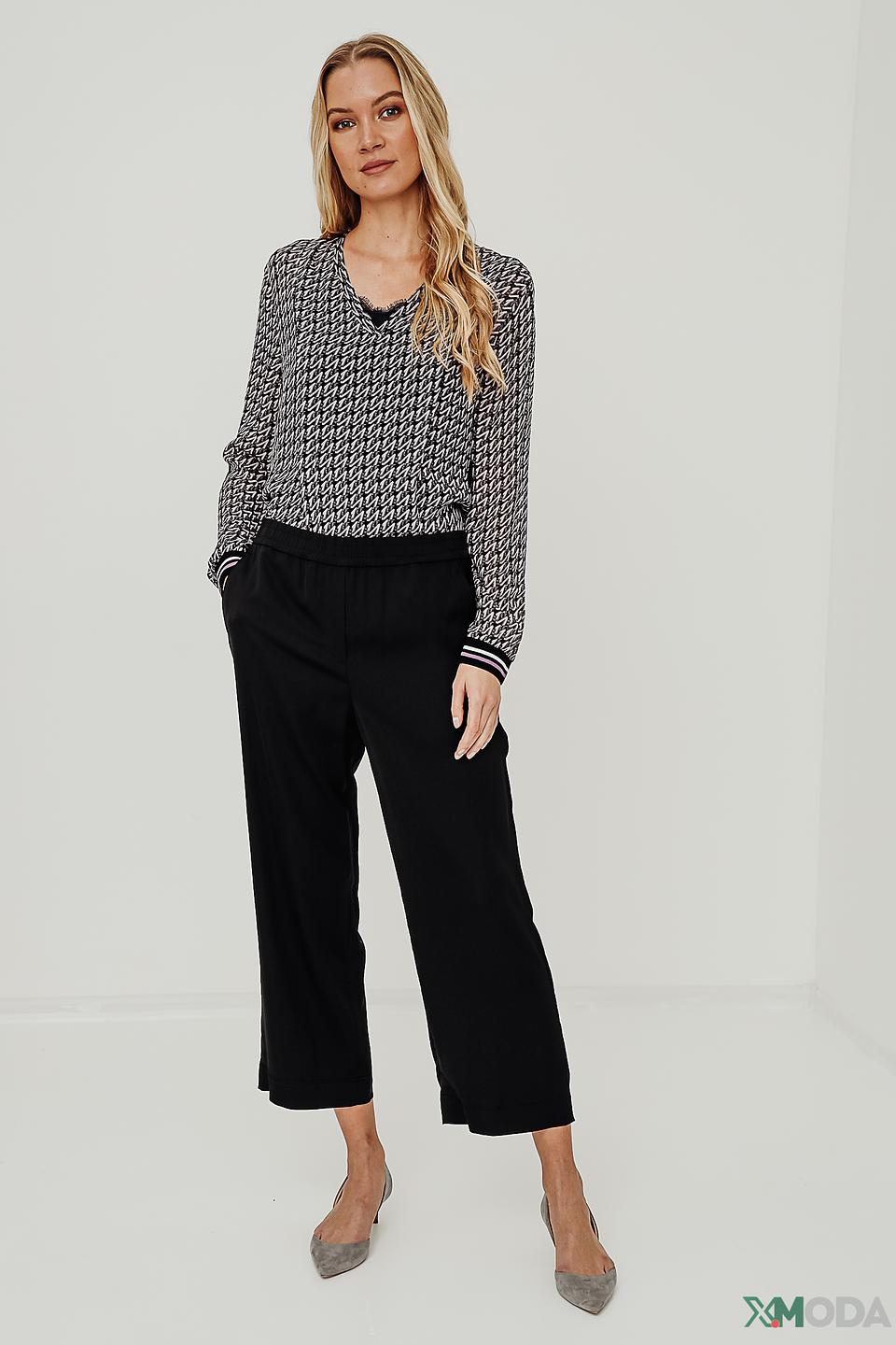 Блуза Marc Cain с геометрическим принтом