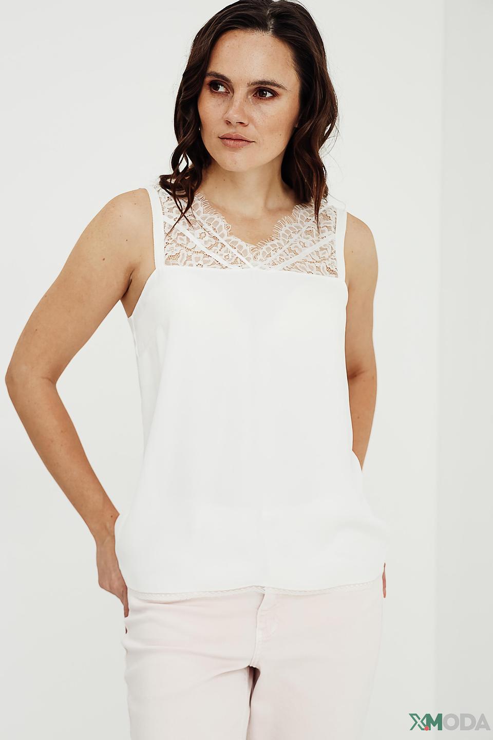 Топ Pezzo с кружевом белый