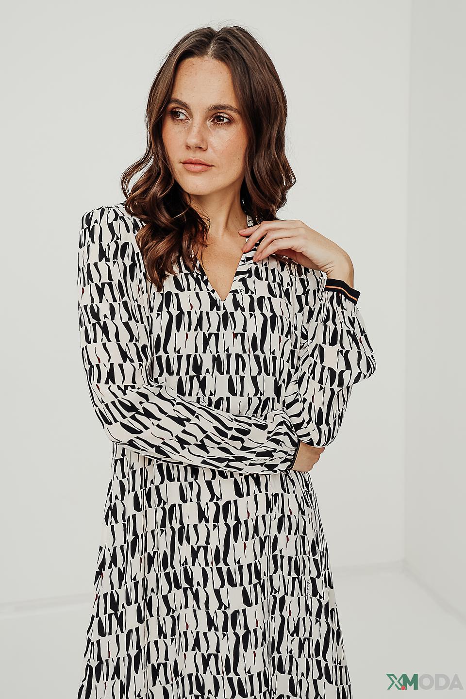 Платье Marc Cain с абстрактным принтом