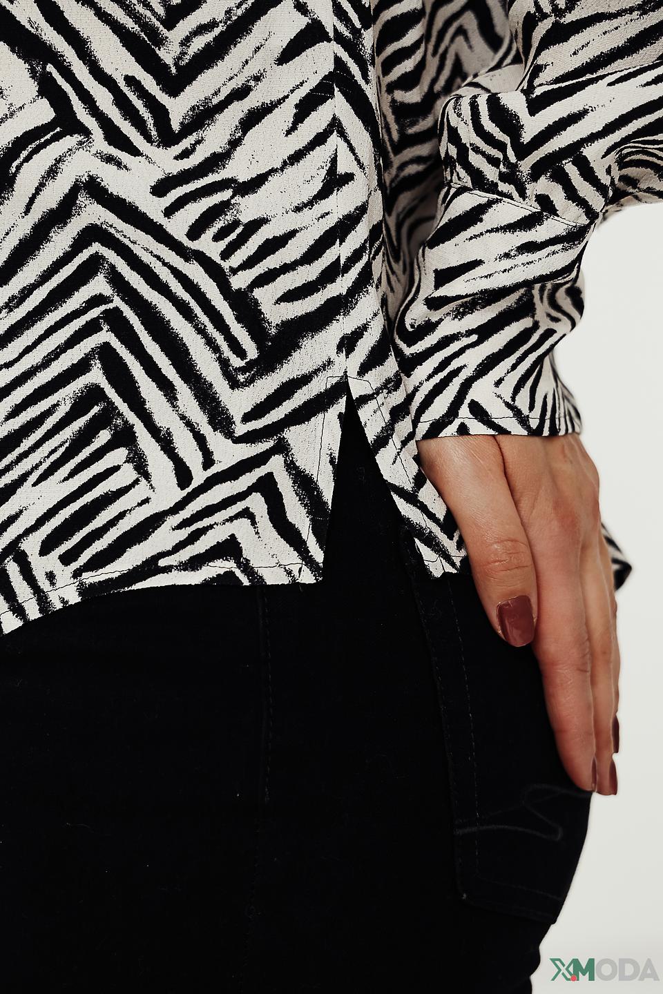 Блуза Lecomte с геометрическим принтом