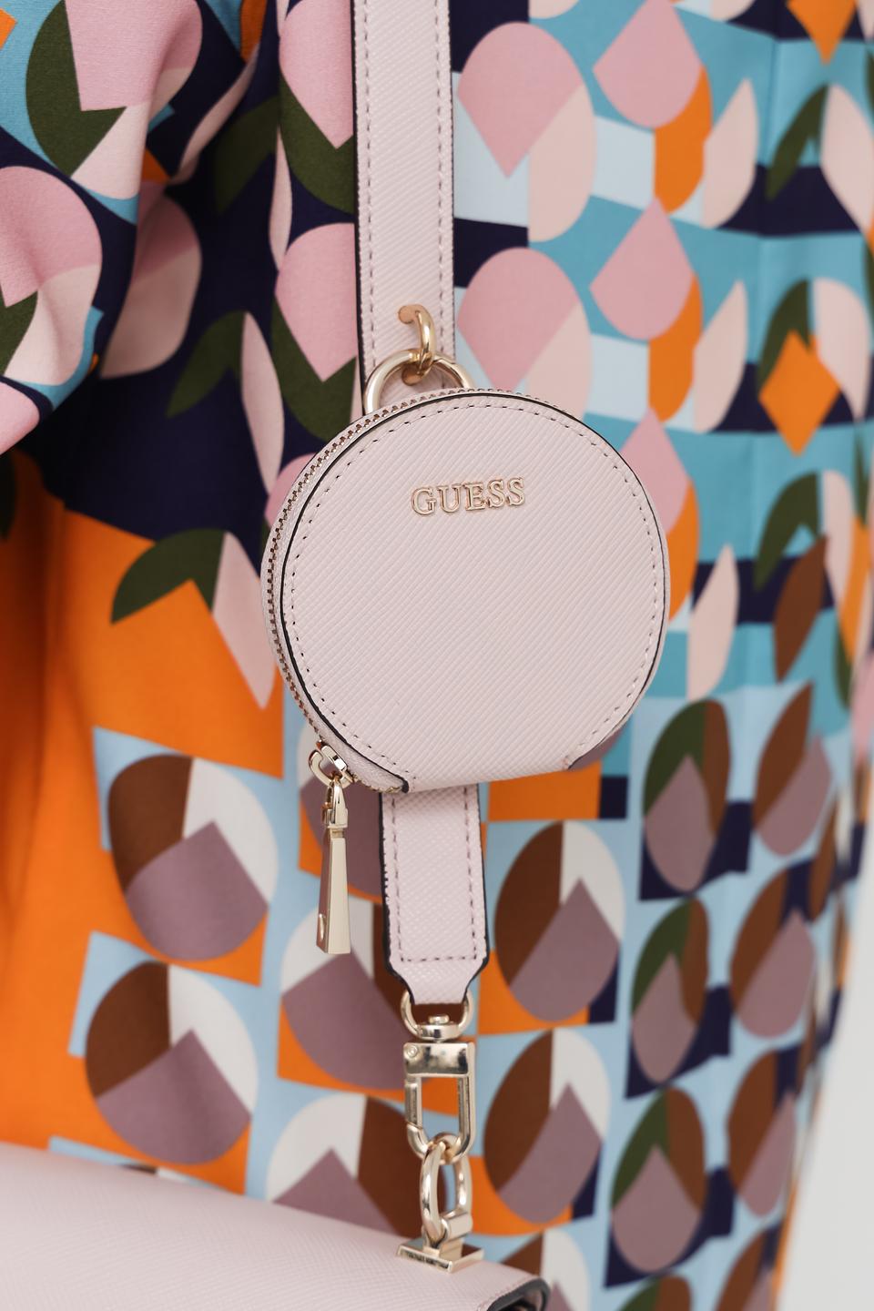 Сумка кросс-боди Guess пудрово-розовая