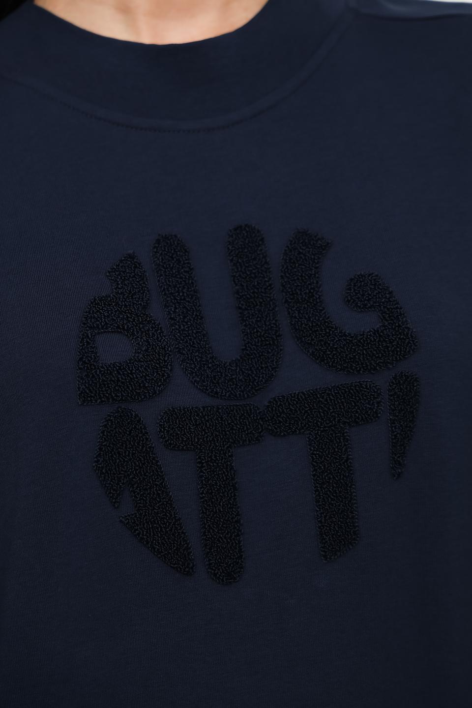 Толстовка Bugatti с логотипом