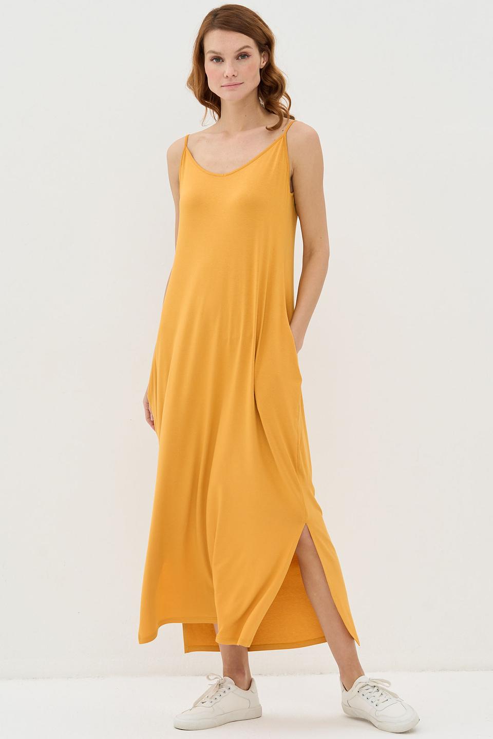 Платье VAY на бретелях горчичное
