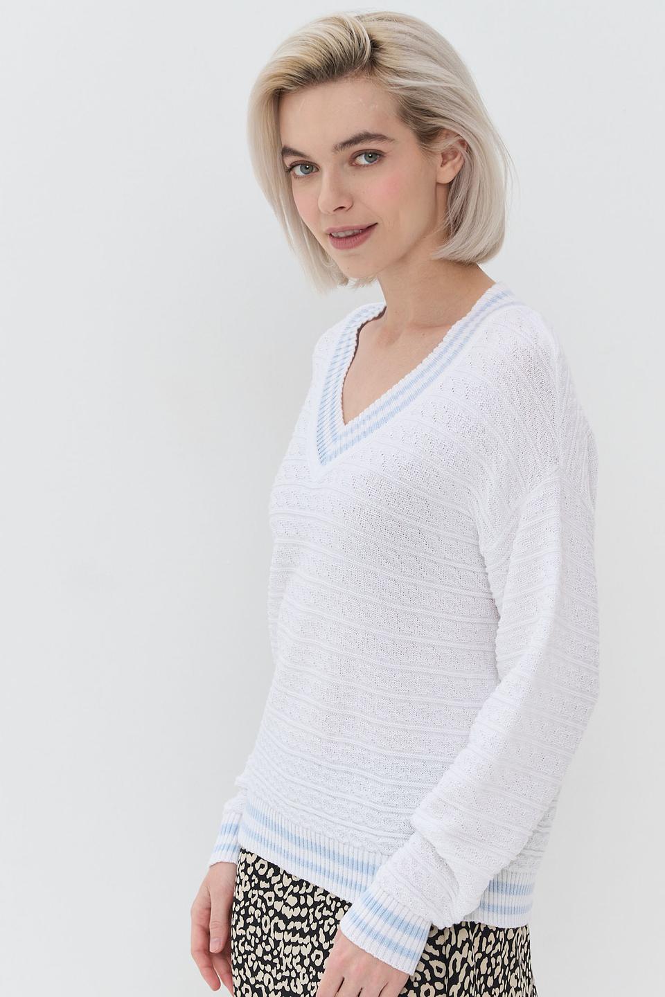 Джемпер NEWVAY с V-образным вырезом белый