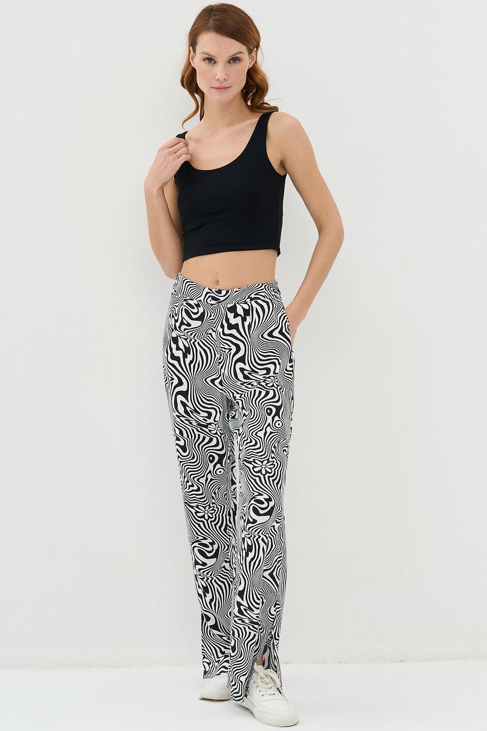 Топ VAY базовый черный