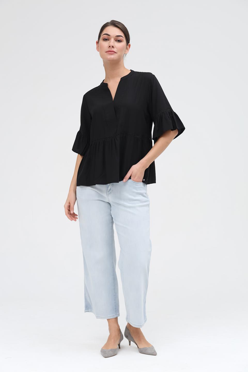 Блуза Broadway чёрная с воланами