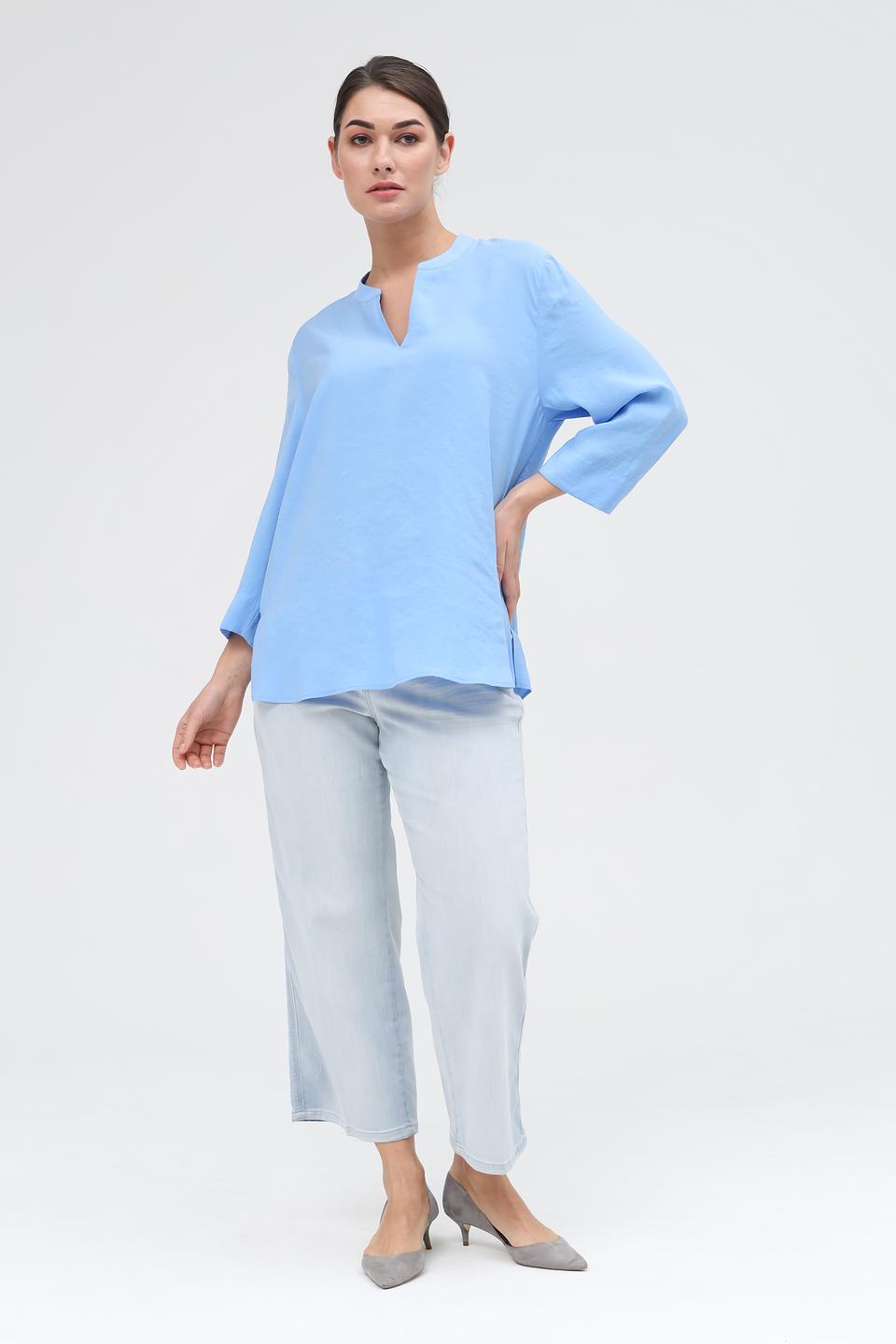 Блуза Gerry Weber голубая с V-образным вырезом