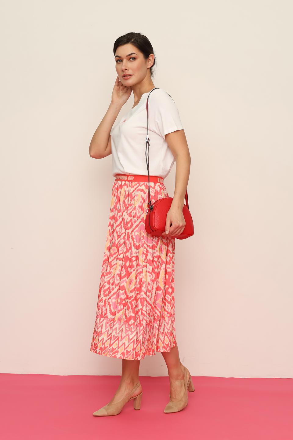 Футболка Oui с вышивкой