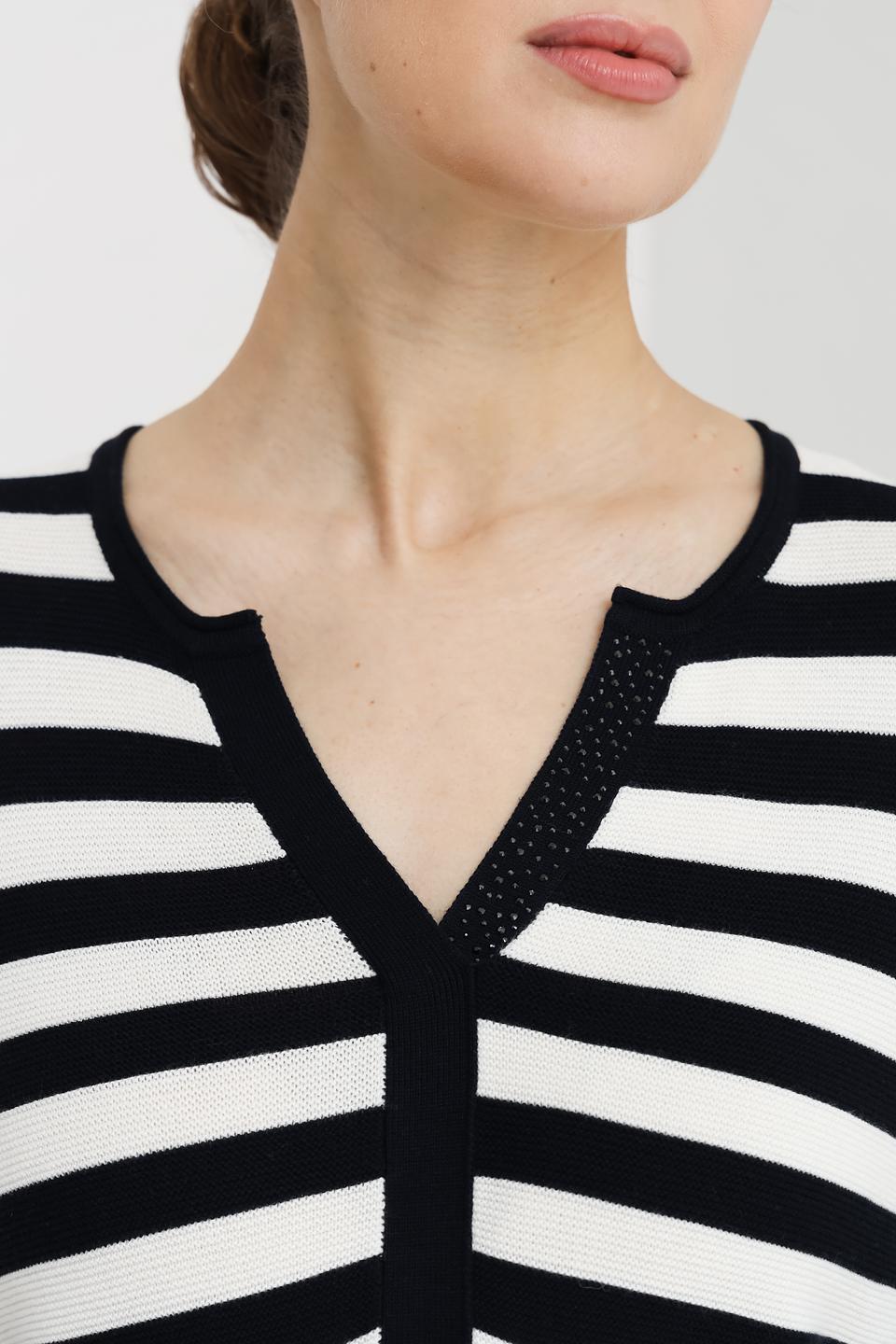 Пуловер Pezzo в полоску