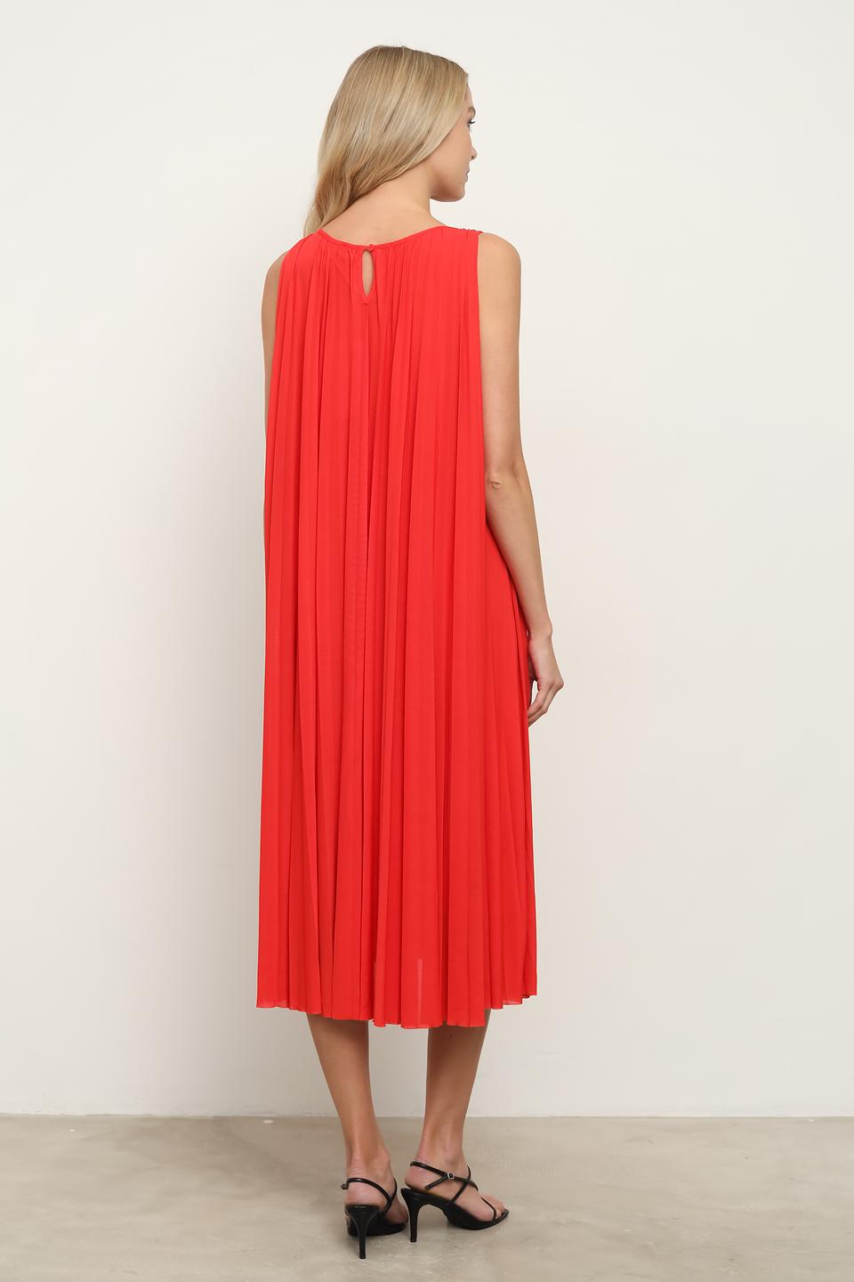 Платье Taifun алое плиссе
